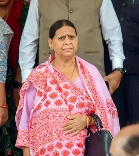 Is the Bungalow Assigned to Rabri Devi Spacious Enough for Her Family?