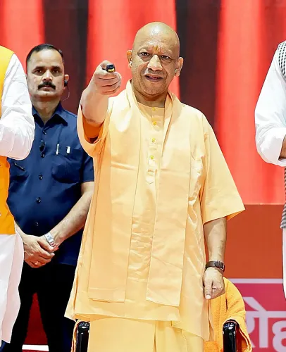 Lucknow: CM Yogi Adityanath Inaugurates 'Shramveer Gaurav Samaroh'