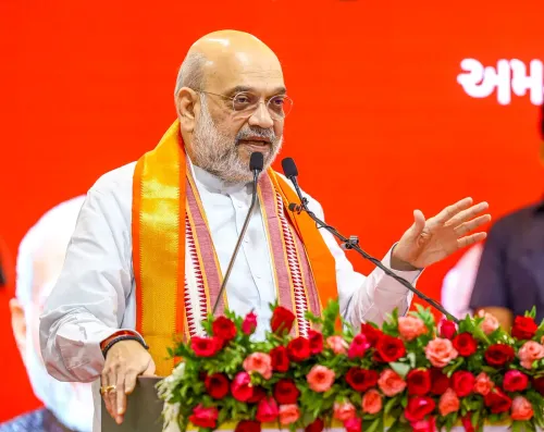लोक दरबार में अमित शाह का नागरिकों से सीधा संवाद