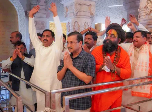 केजरीवाल और संजय सिंह ने राम लला के किए दर्शन