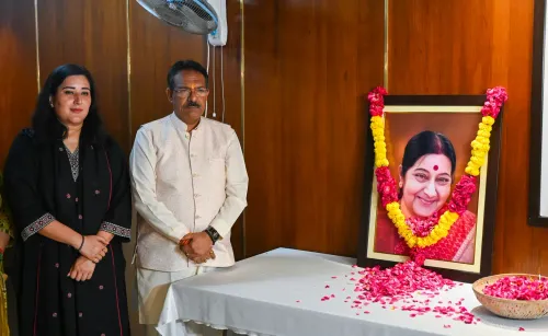 New Delhi: BJP leaders pay tribute to Sushma Swaraj