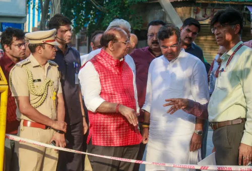 New Delhi: Vinai Kumar Saxena & Parvesh Verma Evaluate the ITO District