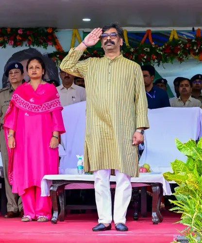 Ranchi: Hemant Soren Flags Off Modern Fire Tenders