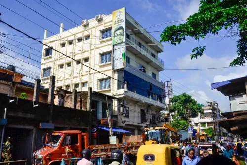 Calcutta HC extends demolition stay on Abhishek Banerjee's Amtala office till August 6