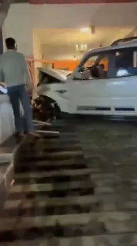 Car rams actor Dharma's house in Hyderabad's Film Nagar; drunk driver detained