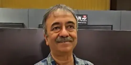 क्या कार्डियक सर्जन डॉ. रमाकांत पांडा की वाइल्डलाइफ फोटोग्राफी में जादू है?