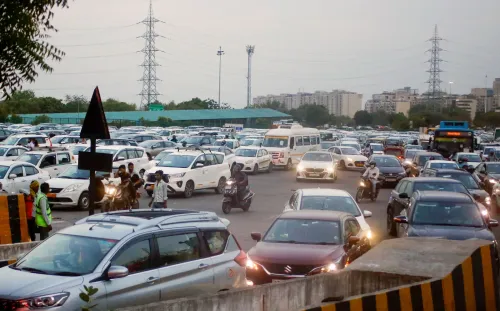 New Delhi: Heavy Traffic Congestion at Gurugram Toll Plaza
