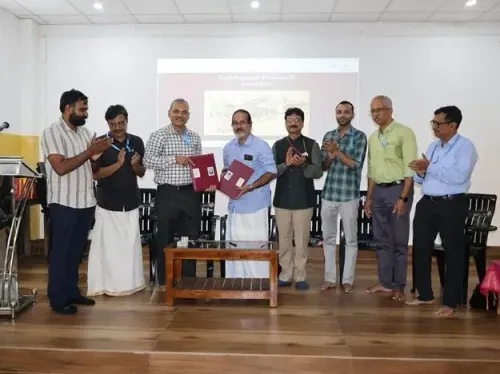 आयुर्वेदिक पांडुलिपियों के डिजिटलीकरण के लिए CCRAS-NIIMH ने केरल के 2 संस्थानों से MOU किया