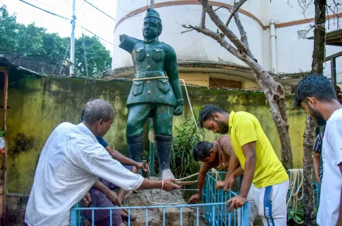 Kolkata: Netaji statue vandalised