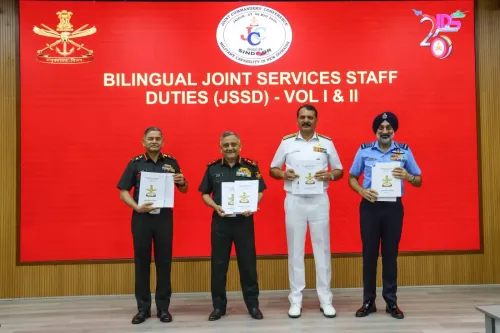 सीडीएस जनरल अनिल चौहान ने जारी किए 3 नए सैन्य डॉक्ट्रीन, AI और साइबर युद्ध की रणनीति पर बड़ा जोर