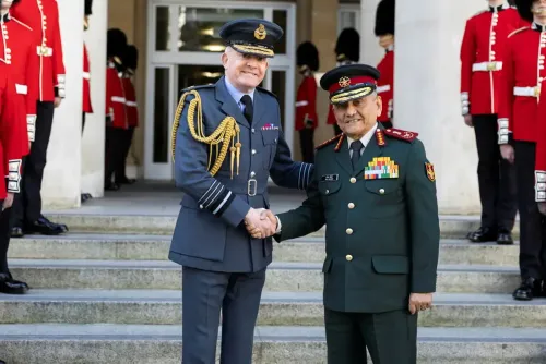 सीडीएस जनरल अनिल चौहान की ब्रिटेन यात्रा: RAF वैली में तैनात होंगे भारतीय वायुसेना के फ्लाइंग इंस्ट्रक्टर