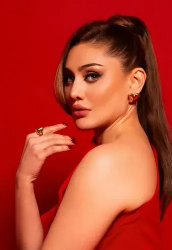 Why Are Celebrities in Shock Over Shefali Jariwala's Sudden Passing?