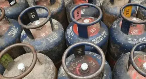 Government Boosts Commercial LPG Allocation by 10% to States and UTs