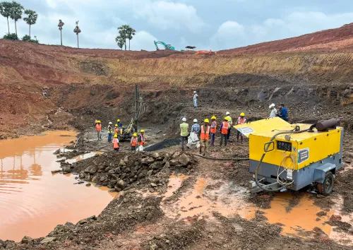 What Steps is the Centre Taking to Enhance State Mining Readiness?