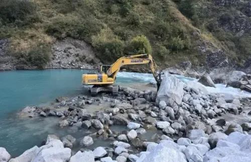चमोली में धौली गंगा की झील से कितना बढ़ा खतरा?
