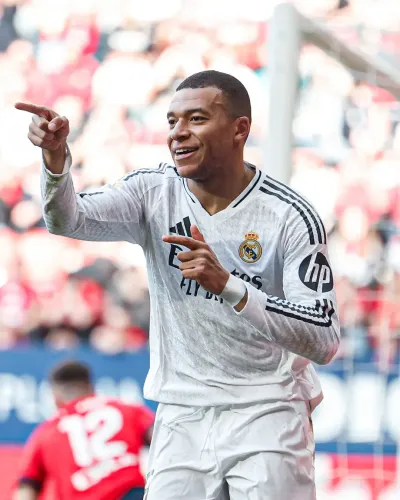 Champions League: Real Madrid Poised for Last 16 as Man City Strives for Midfield Stability