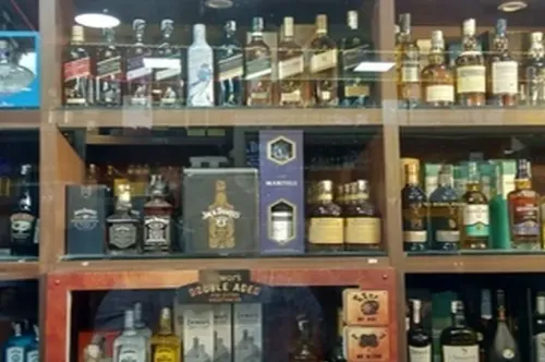 Chandigarh liquor shop owner booked for free 'daaru langar' in Sector 9