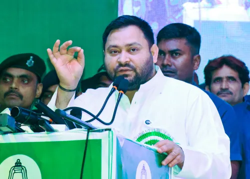 तेजस्वी यादव का तंज: छह-सात महीनों में बिहार ने देखे दो मुख्यमंत्री, विकास कैसे होगा?