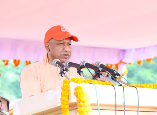क्या छठ महापर्व सिर्फ पूजा है, या हमारी सांस्कृतिक आत्मा का उत्सव है? : यूपी सीएम योगी आदित्यनाथ