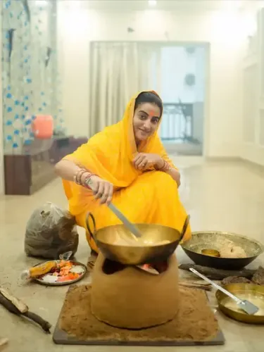 छठ एक अलग अनुभूति है, ऐसा अनुभव आपको किसी पूजा में नहीं होगा: अक्षरा सिंह