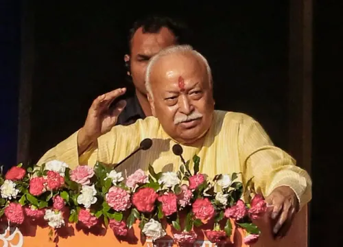 क्या छत्रपति शिवाजी के बाघ नख देखकर इतिहास की याद आती है?: मोहन भागवत