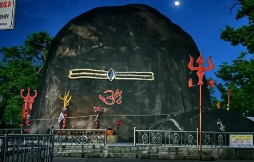 क्या छत्तीसगढ़ के घने जंगलों में महादेव का आकार हर साल बढ़ता है?