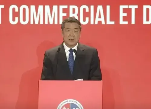 क्या चीन और कनाडा को मिलकर द्विपक्षीय आर्थिक और व्यापारिक संबंधों को आगे बढ़ाना चाहिए?