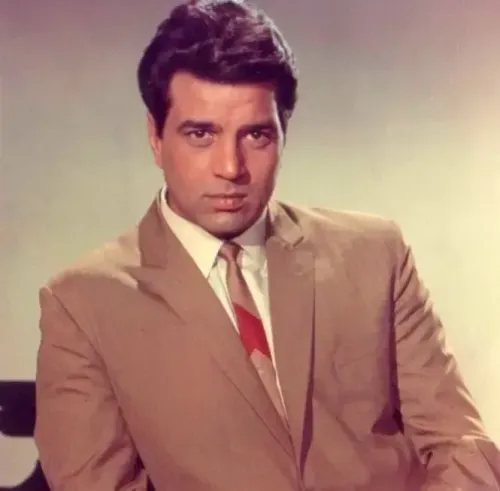 क्या अलविदा हीमैन धर्मेंद्र के निधन पर साउथ एक्टर्स का दर्द छलका?