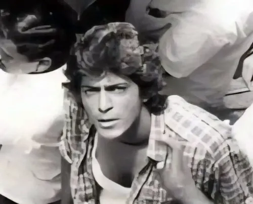What Does Chunky Panday Recall About His ‘Tezaab’ Days with Madhuri Dixit?
