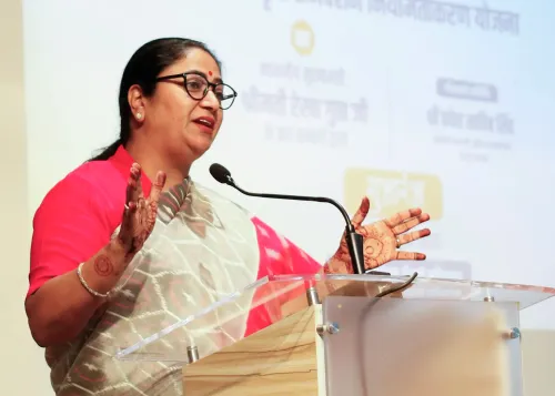 क्या दिल्ली की क्लाउड सीडिंग से हवा को स्वच्छ बनाना संभव है?: सीएम रेखा गुप्ता