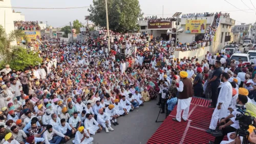 CM Bhagwant Mann Joins Lok Milni in Barnala, Flags 5-Day Deadline for Mawan Dhiyan Satikar Yojana