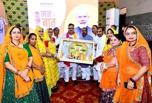 CM Bhajan Lal Sharma Meets Tribal Women at Jaipur Outreach