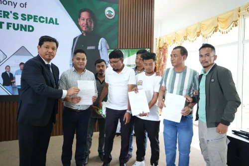 CM Conrad Sangma Disburses CMSDF Grants to Entrepreneurs, Women Groups