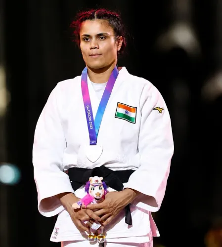 CM Dhami Congratulates Yamini Maurya on CWG 2026 Judo Silver