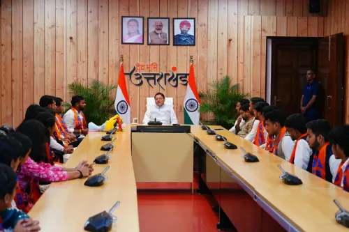 CM Dhami Meets ABVP's Newly Elected Officers, Urges 'Future Ready' Mindset