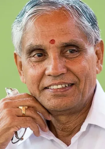 CM Dhami mourns passing of veteran Karnataka BJP leader Ramchandra Gauda