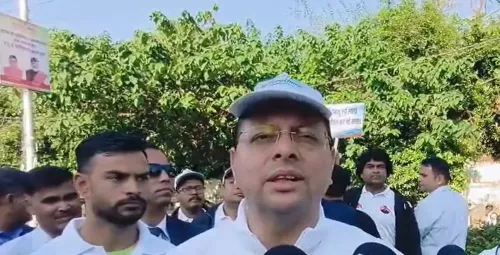 नशा मुक्त उत्तराखंड वॉकथॉन: CM धामी ने देहरादून में दिखाई हरी झंडी, युवाओं को दिया 'जिंदगी को हाँ' का संदेश