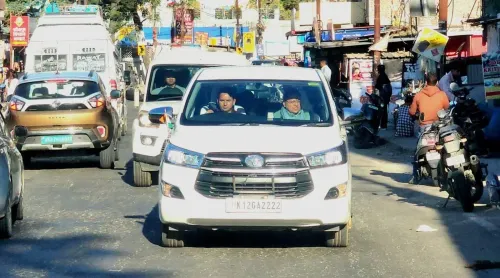 CM Dhami Orders Pothole-Free Roads by Nov 1 on Drive Back