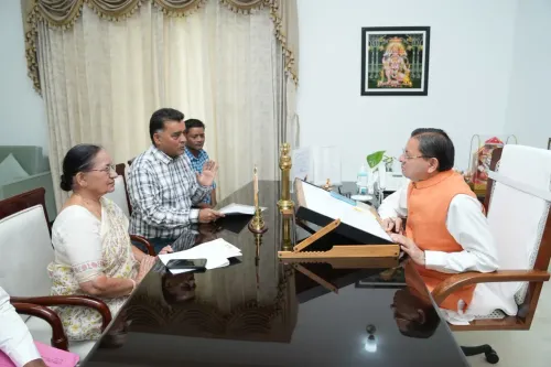 CM Dhami Receives Courtesy Call from Dehradun Cantt MLA Savita Kapoor