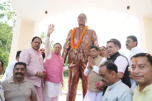 CM Dhami Unveils Udham Singh Bronze Statue in Rudrapur