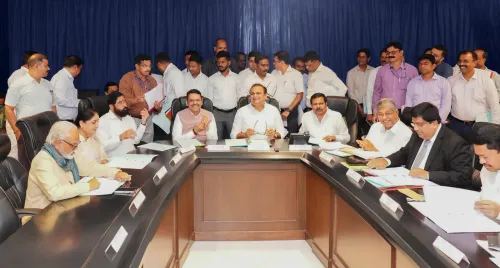 CM Fadnavis Attends Assembly BAC Meeting at Vidhan Bhavan