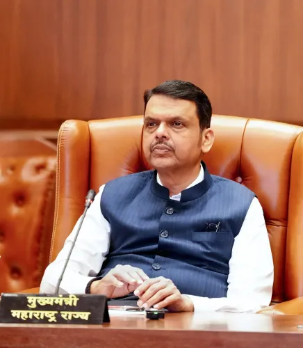 CM Fadnavis Chairs Green Maharashtra Commission Meet