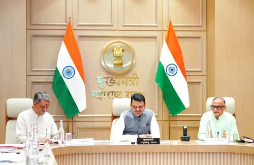 CM Fadnavis Expands Rural Cluster Scheme to Assembly Level