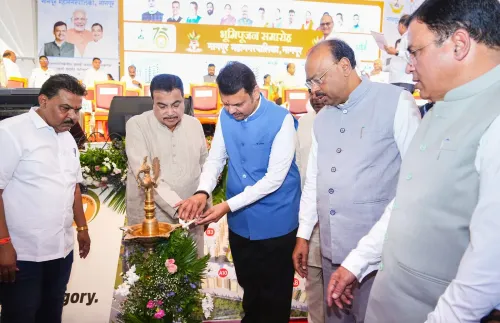 CM Fadnavis, Gadkari lay foundation for Nagpur sanitation workers housing