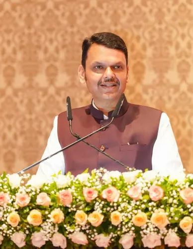 CM Fadnavis Honours Kargil Heroes at Mumbai Ceremony