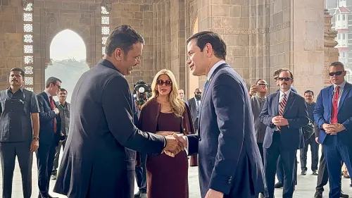 CM Fadnavis Hosts Marco Rubio at Gateway of India
