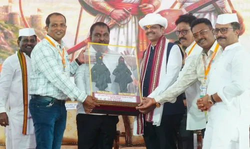 CM Fadnavis leads Ashadhi Wari Charan Seva in Pune