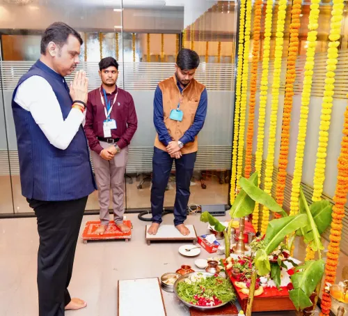 CM Fadnavis Names Mumbai Chowk After Journalist Baba Shingote