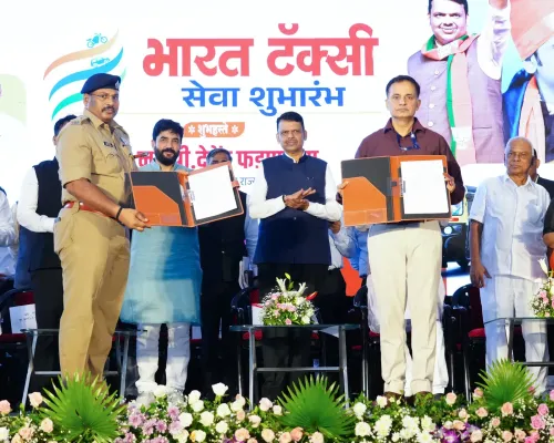 CM Fadnavis Presides Over 9 MoUs for Bharat Taxi Urban Mobility