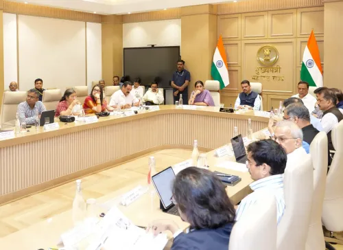 CM Fadnavis Sets Jan 26 Deadline for Maharashtra Digital Governance Overhaul